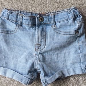 Toddler shorts size 2T